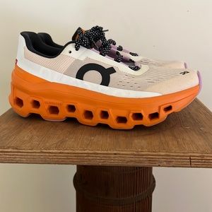 Cloud Monster running shoes. Run slightly small in size.